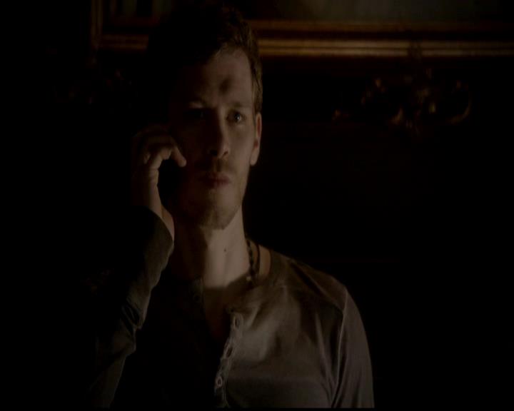 VampireDiariesWorld-dot-org_4x18AmericanGothic2032.jpg