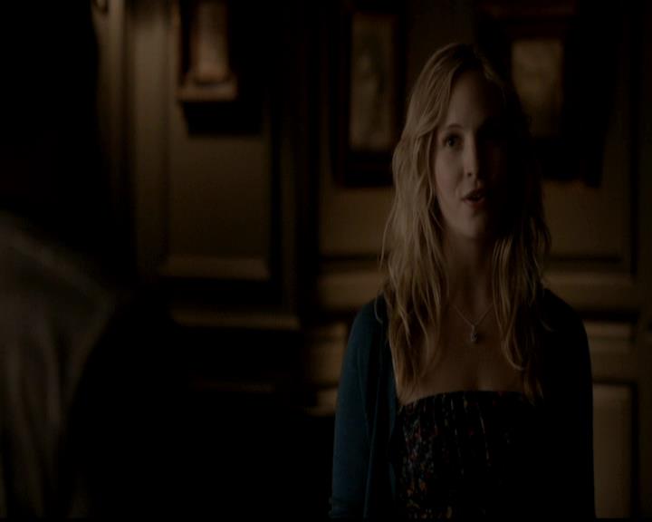 VampireDiariesWorld-dot-org_4x18AmericanGothic2075.jpg