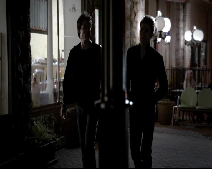 VampireDiariesWorld-dot-org_4x18AmericanGothic2101.jpg