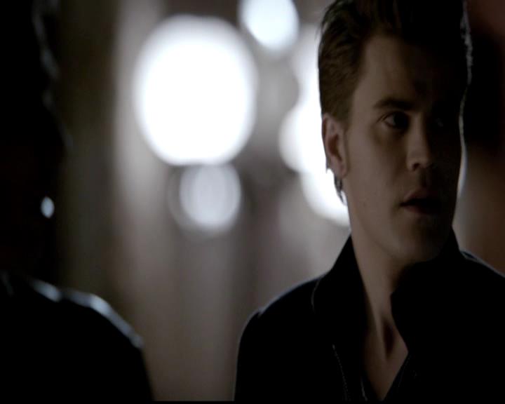 VampireDiariesWorld-dot-org_4x18AmericanGothic2106.jpg