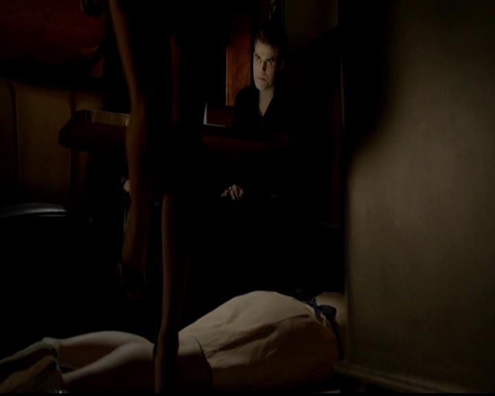 VampireDiariesWorld-dot-org_4x18AmericanGothic2280.jpg