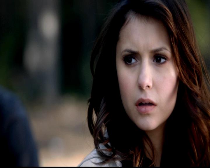 VampireDiariesWorld-dot-org_4x21ShesComeUndone0018.jpg