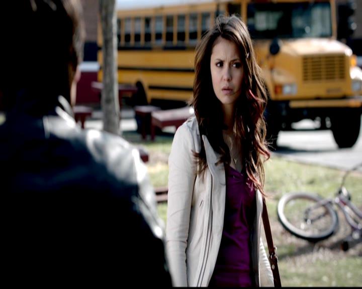 VampireDiariesWorld-dot-org_4x21ShesComeUndone0032.jpg