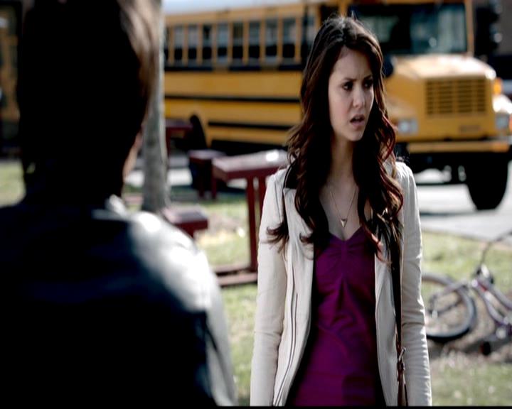 VampireDiariesWorld-dot-org_4x21ShesComeUndone0033.jpg