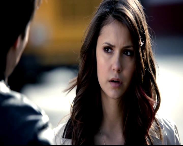 VampireDiariesWorld-dot-org_4x21ShesComeUndone0043.jpg