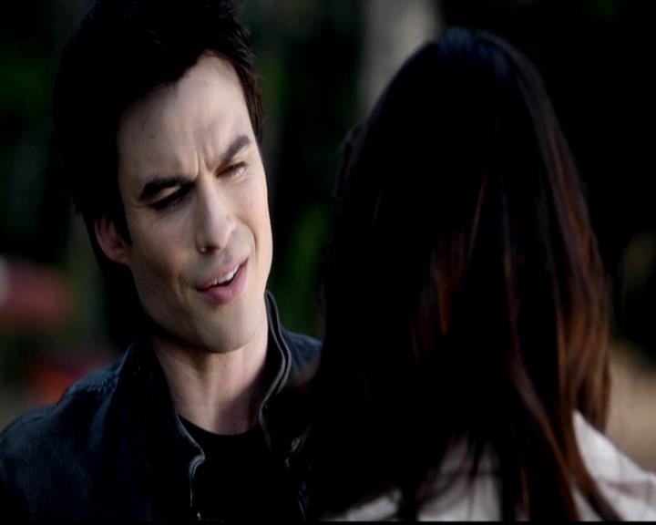 VampireDiariesWorld-dot-org_4x21ShesComeUndone0053.jpg