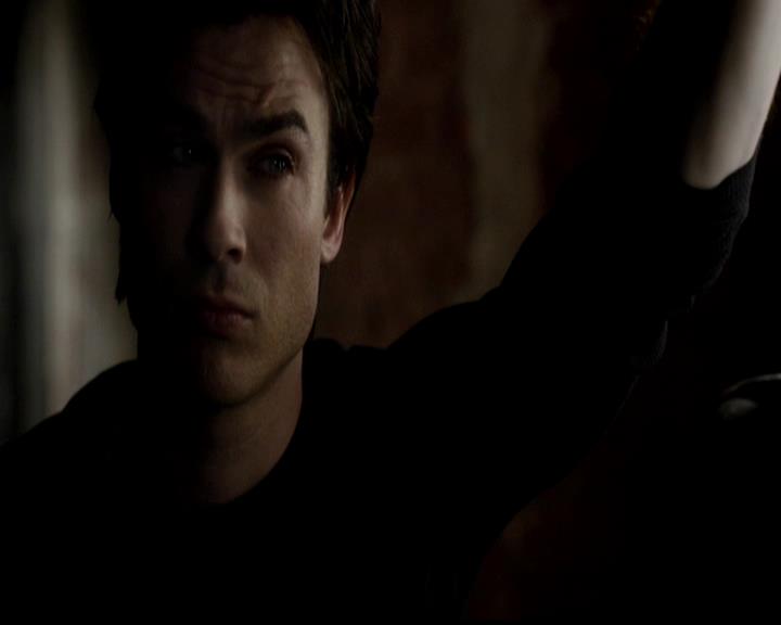 VampireDiariesWorld-dot-org_4x21ShesComeUndone0068.jpg