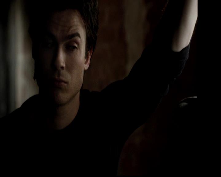 VampireDiariesWorld-dot-org_4x21ShesComeUndone0069.jpg