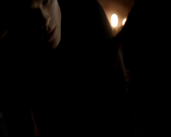 VampireDiariesWorld-dot-org_4x21ShesComeUndone0084.jpg