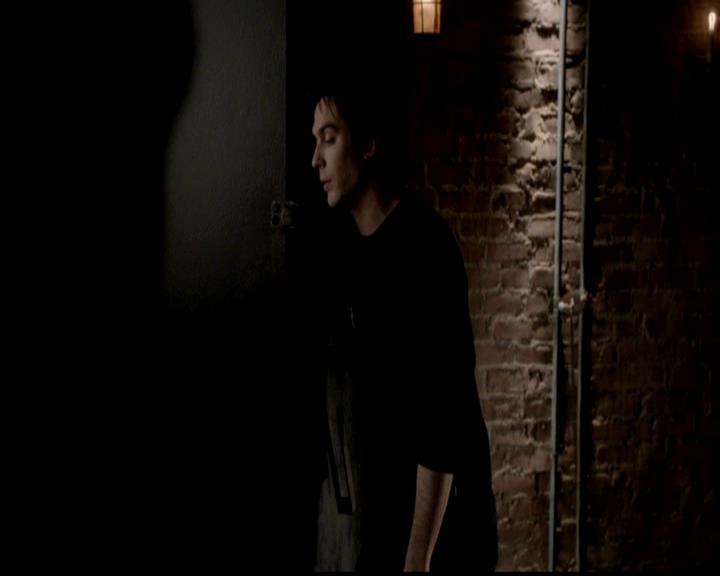 VampireDiariesWorld-dot-org_4x21ShesComeUndone0103.jpg