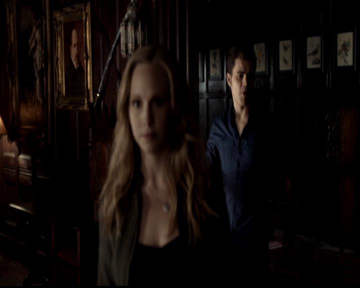 VampireDiariesWorld-dot-org_4x21ShesComeUndone0128.jpg