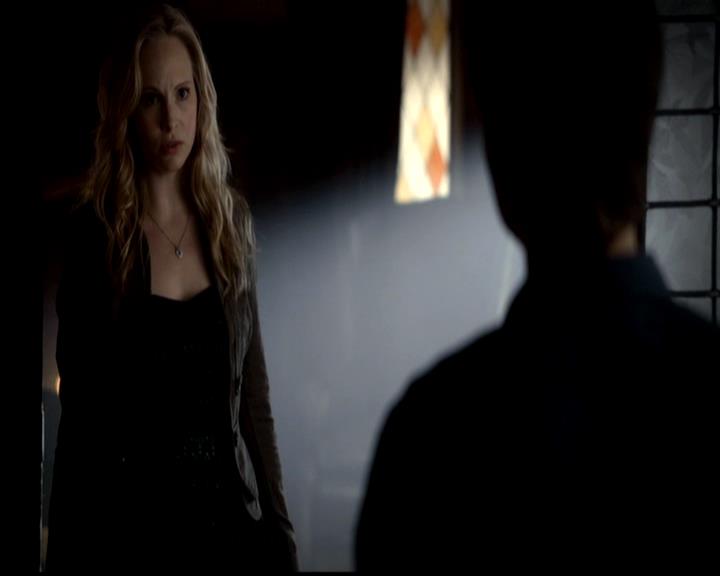 VampireDiariesWorld-dot-org_4x21ShesComeUndone0140.jpg