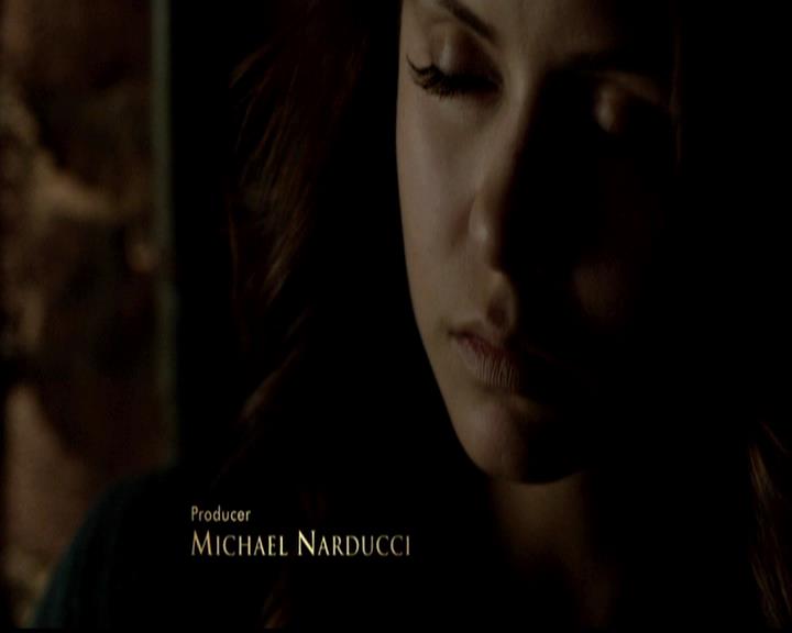 VampireDiariesWorld-dot-org_4x21ShesComeUndone0228.jpg