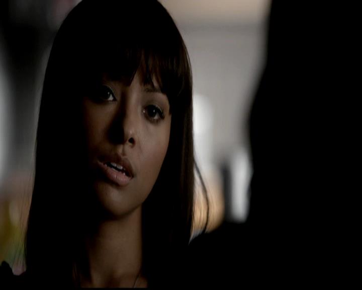 VampireDiariesWorld-dot-org_4x21ShesComeUndone0776.jpg