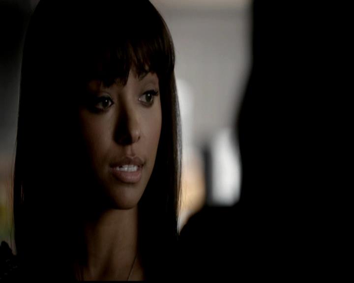 VampireDiariesWorld-dot-org_4x21ShesComeUndone0791.jpg