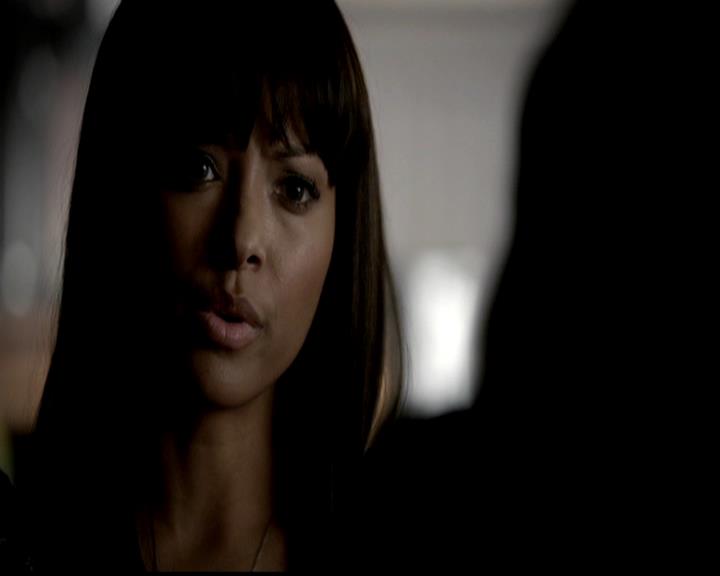 VampireDiariesWorld-dot-org_4x21ShesComeUndone0796.jpg