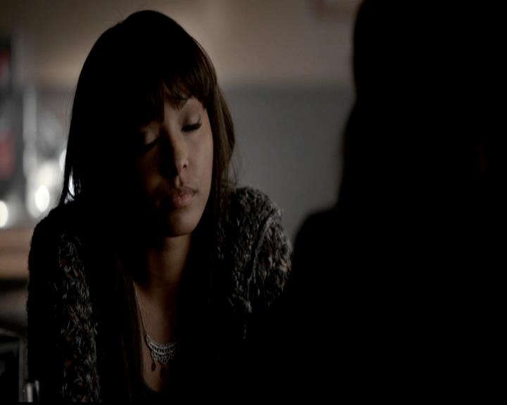 VampireDiariesWorld-dot-org_4x21ShesComeUndone0814.jpg