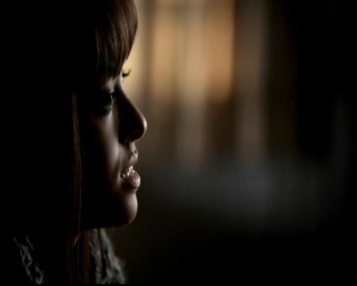 VampireDiariesWorld-dot-org_4x21ShesComeUndone0818.jpg