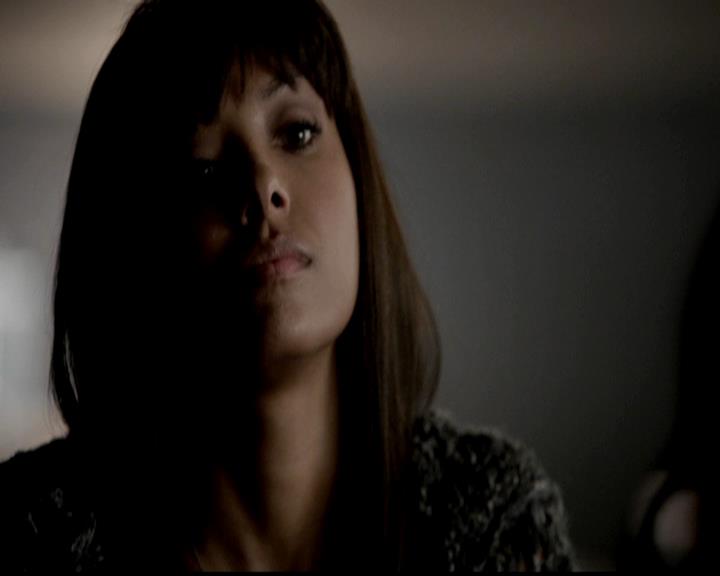 VampireDiariesWorld-dot-org_4x21ShesComeUndone0824.jpg