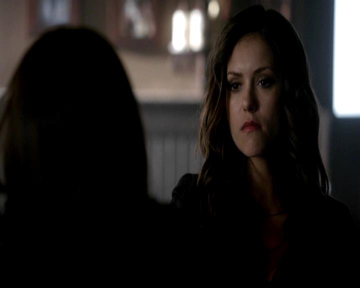 VampireDiariesWorld-dot-org_4x21ShesComeUndone0827.jpg