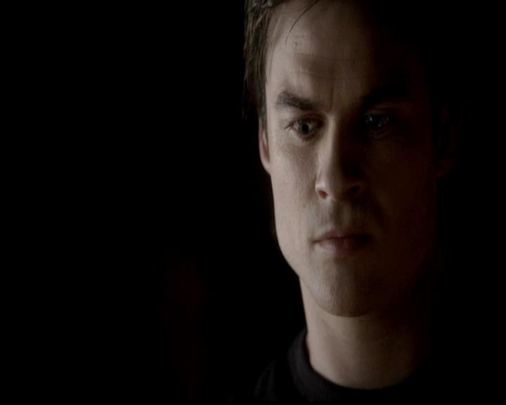 VampireDiariesWorld-dot-org_4x21ShesComeUndone0842.jpg