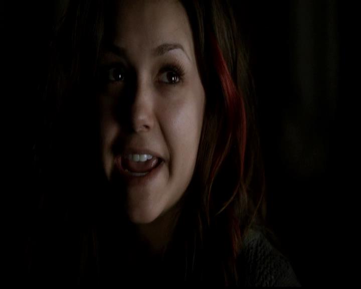 VampireDiariesWorld-dot-org_4x21ShesComeUndone0859.jpg