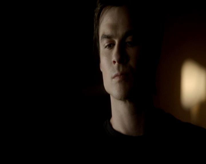 VampireDiariesWorld-dot-org_4x21ShesComeUndone0867.jpg