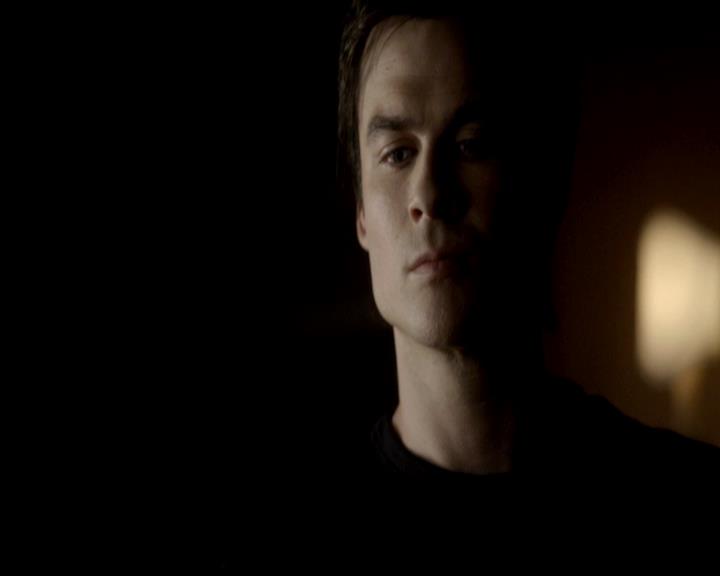 VampireDiariesWorld-dot-org_4x21ShesComeUndone0870.jpg