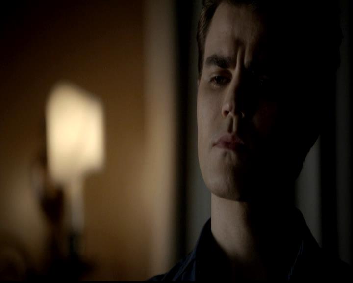 VampireDiariesWorld-dot-org_4x21ShesComeUndone0876.jpg