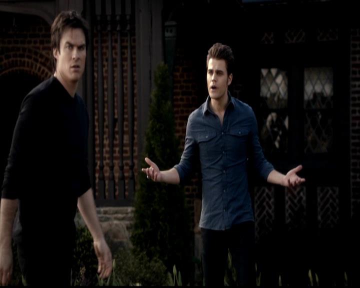 VampireDiariesWorld-dot-org_4x21ShesComeUndone0932.jpg