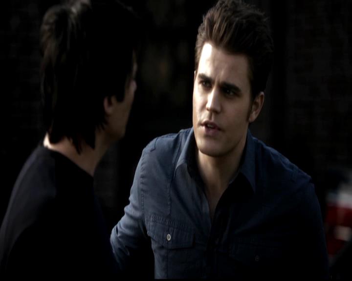 VampireDiariesWorld-dot-org_4x21ShesComeUndone0937.jpg