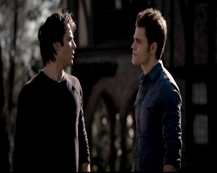 VampireDiariesWorld-dot-org_4x21ShesComeUndone0949.jpg