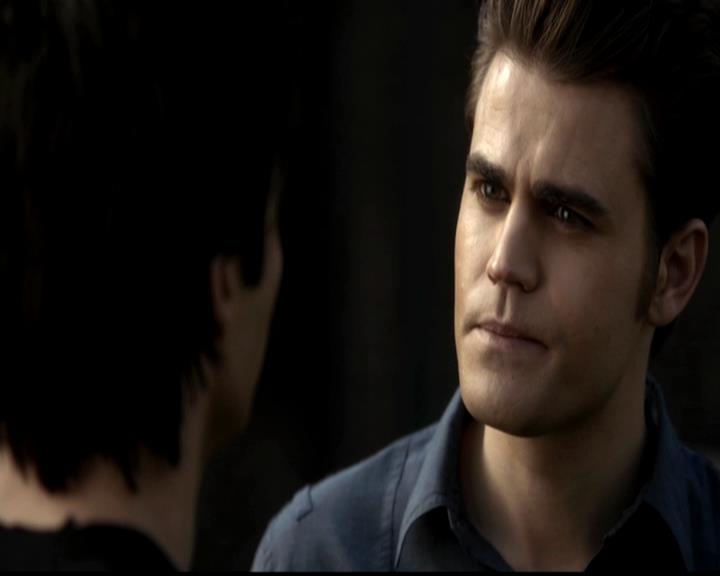 VampireDiariesWorld-dot-org_4x21ShesComeUndone0970.jpg