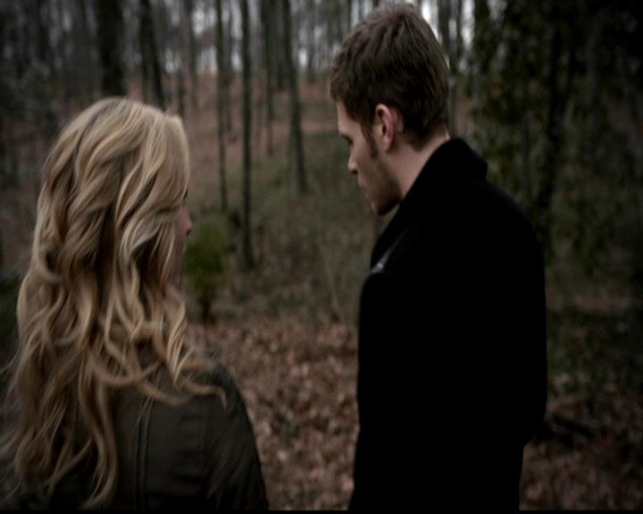 VampireDiariesWorld-dot-org_4x21ShesComeUndone0972.jpg