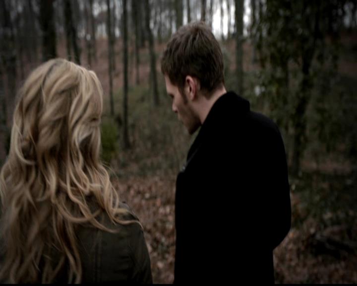 VampireDiariesWorld-dot-org_4x21ShesComeUndone0973.jpg