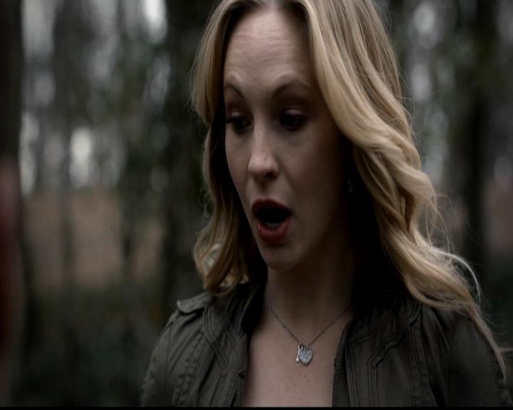 VampireDiariesWorld-dot-org_4x21ShesComeUndone0980.jpg