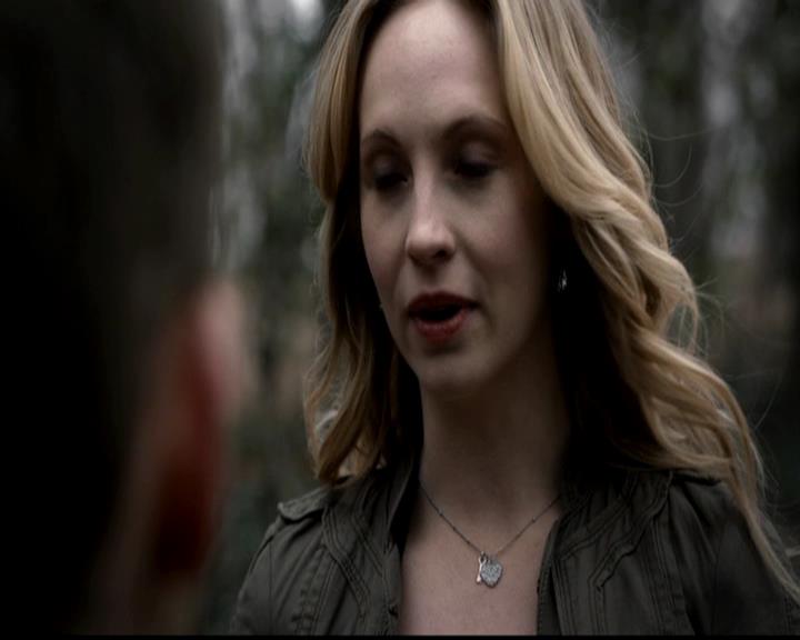 VampireDiariesWorld-dot-org_4x21ShesComeUndone0982.jpg