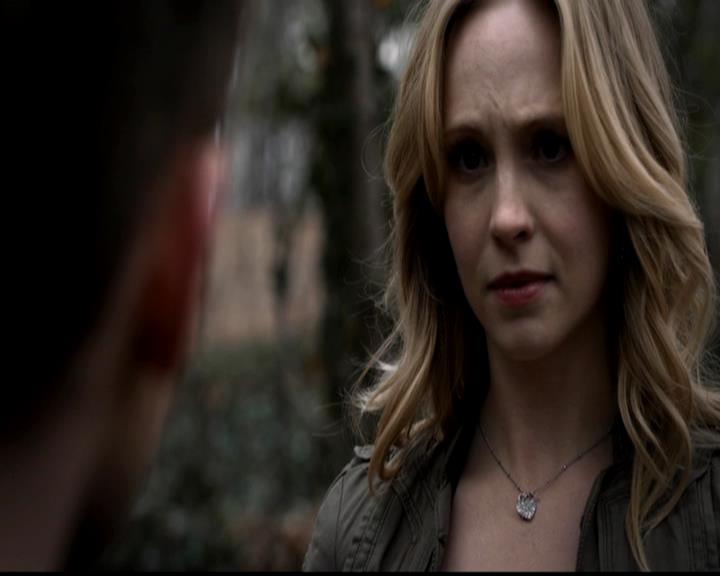 VampireDiariesWorld-dot-org_4x21ShesComeUndone0986.jpg