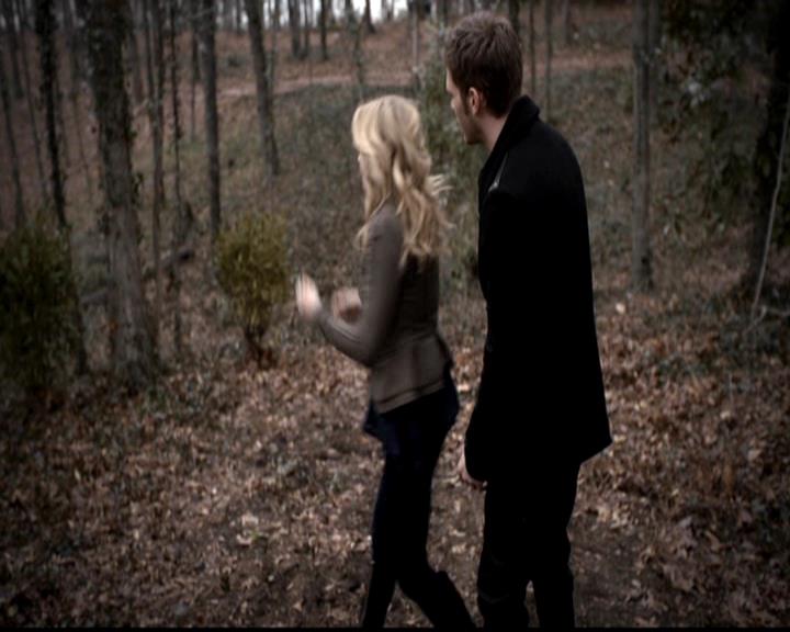 VampireDiariesWorld-dot-org_4x21ShesComeUndone0997.jpg