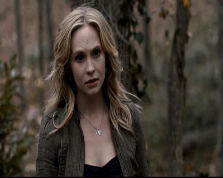 VampireDiariesWorld-dot-org_4x21ShesComeUndone1009.jpg