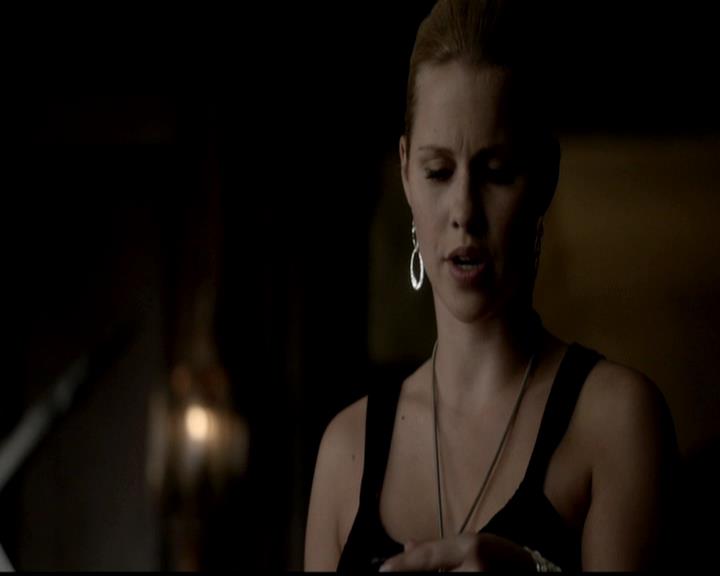 VampireDiariesWorld-dot-org_4x21ShesComeUndone1079.jpg