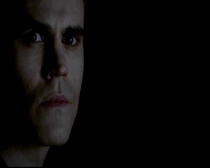 VampireDiariesWorld-dot-org_4x21ShesComeUndone1824.jpg