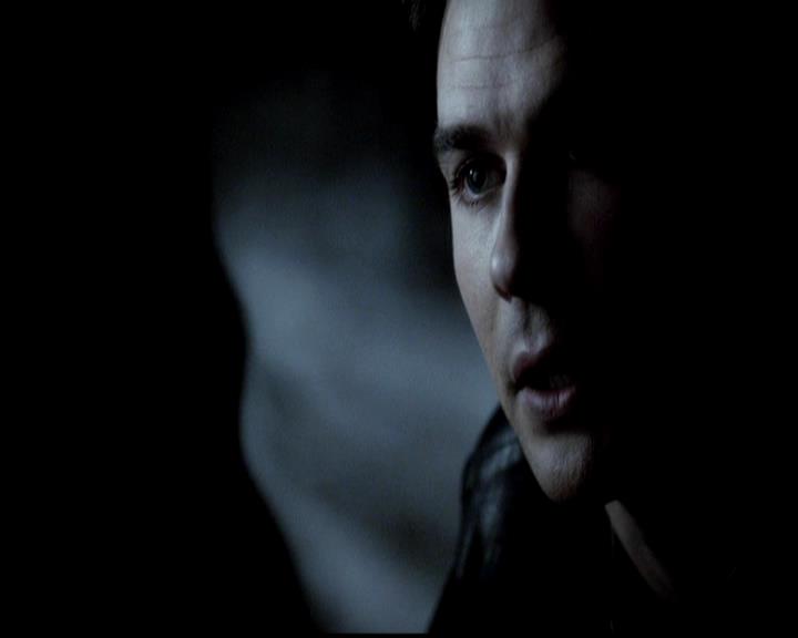 VampireDiariesWorld-dot-org_4x21ShesComeUndone1842.jpg