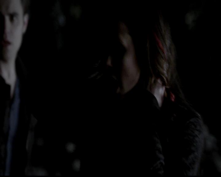 VampireDiariesWorld-dot-org_4x21ShesComeUndone1849.jpg