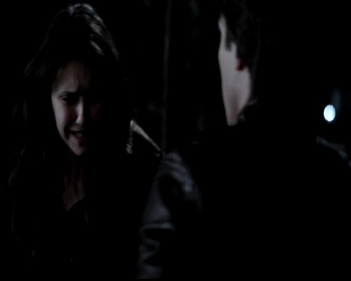 VampireDiariesWorld-dot-org_4x21ShesComeUndone1851.jpg