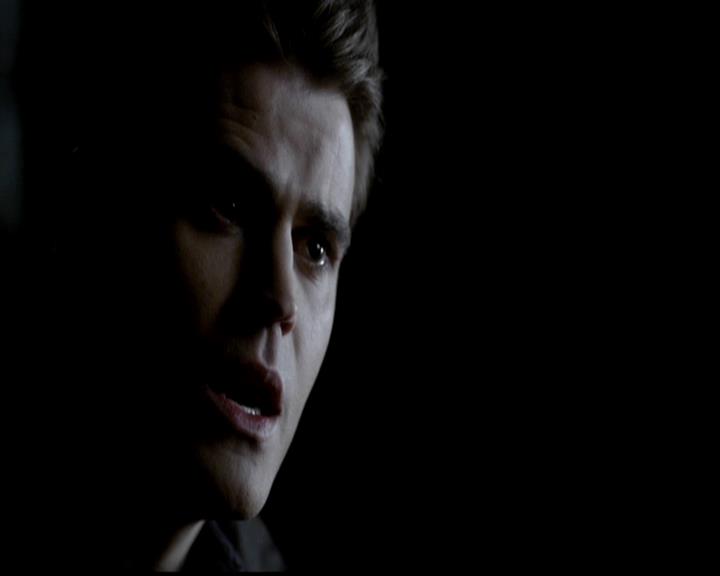 VampireDiariesWorld-dot-org_4x21ShesComeUndone1885.jpg