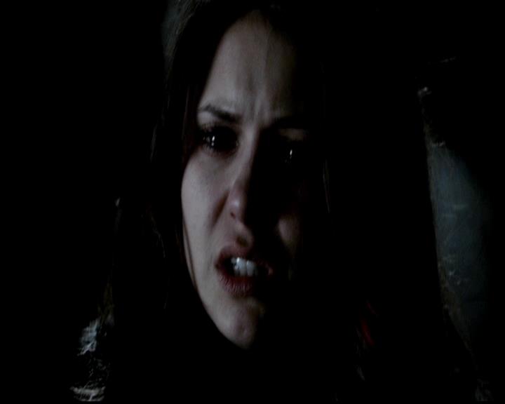 VampireDiariesWorld-dot-org_4x21ShesComeUndone1887.jpg