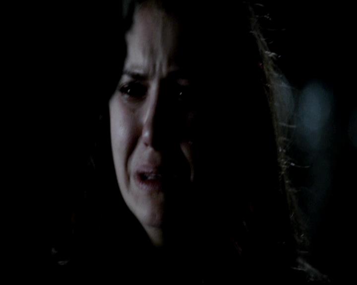 VampireDiariesWorld-dot-org_4x21ShesComeUndone1899.jpg