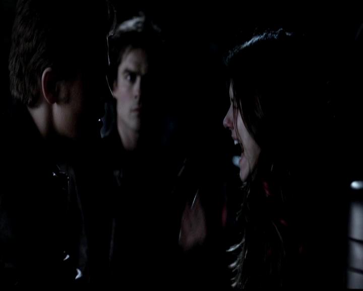 VampireDiariesWorld-dot-org_4x21ShesComeUndone1904.jpg