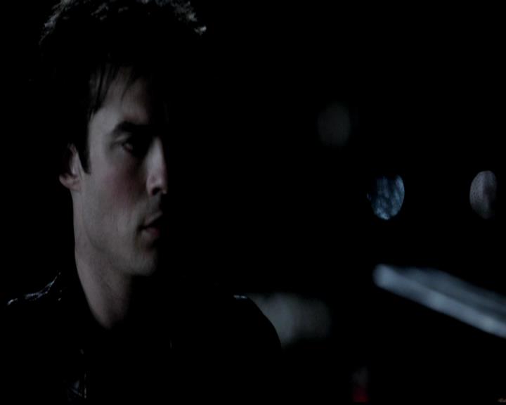 VampireDiariesWorld-dot-org_4x21ShesComeUndone1913.jpg